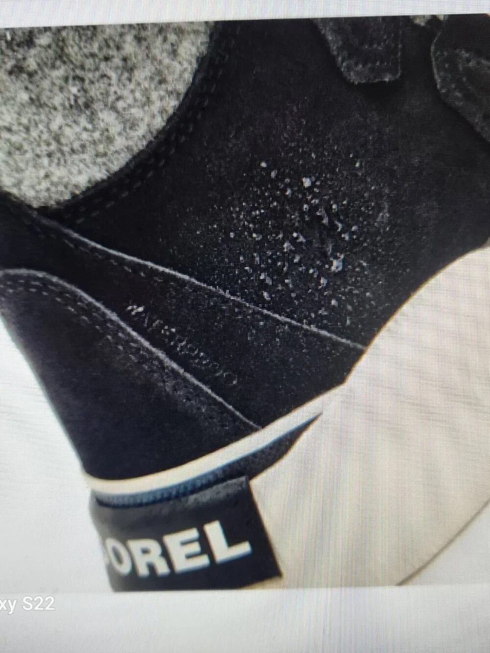 SOREL Out N About IV Waterproof Duck Boot - Kids. Size 5